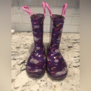 Light-up Unicorn and rainbows purple rainboots, size 12